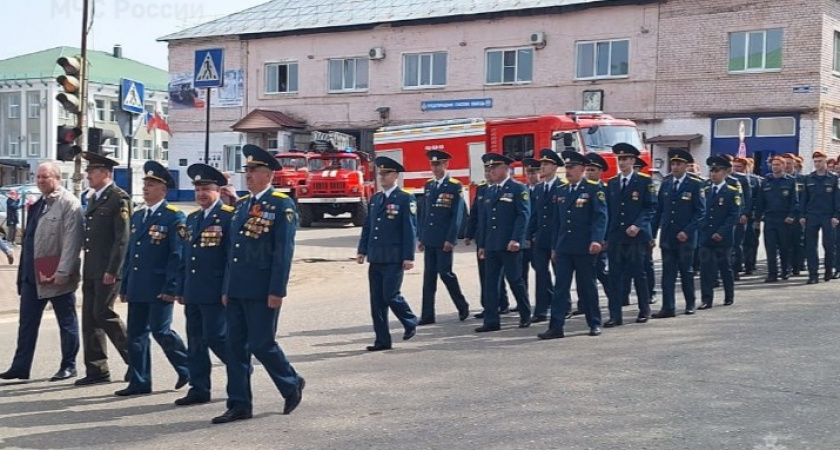 Огнеборцев Владимирской области поздравили с 375-летием основания пожарной охраны России