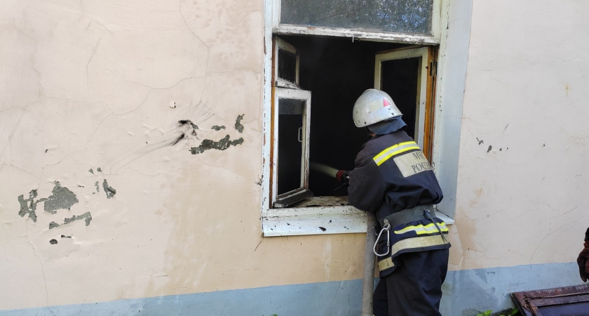 В Муроме из-за пожара в жилом доме эвакуировали 10 человек