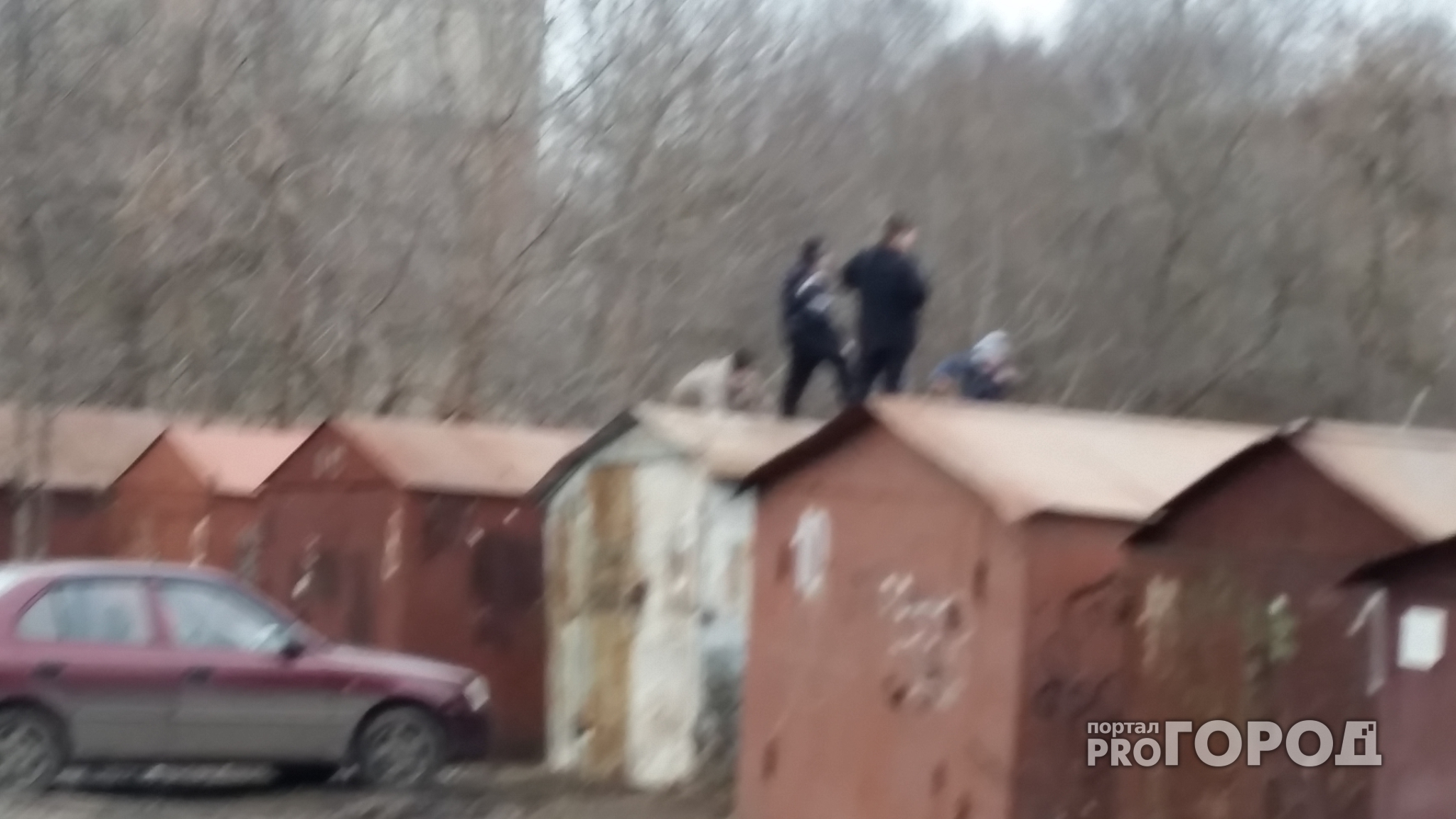 Досуг владимирских школьников: экстремальные прыжки по гаражам