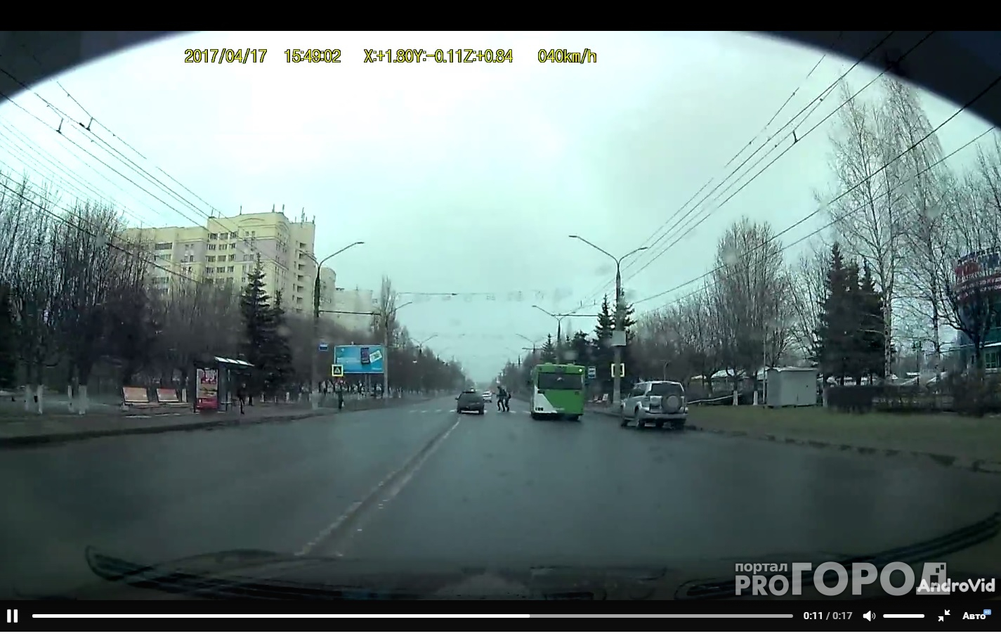Во Владимире пешеходы бросаются под колеса машин (видео)