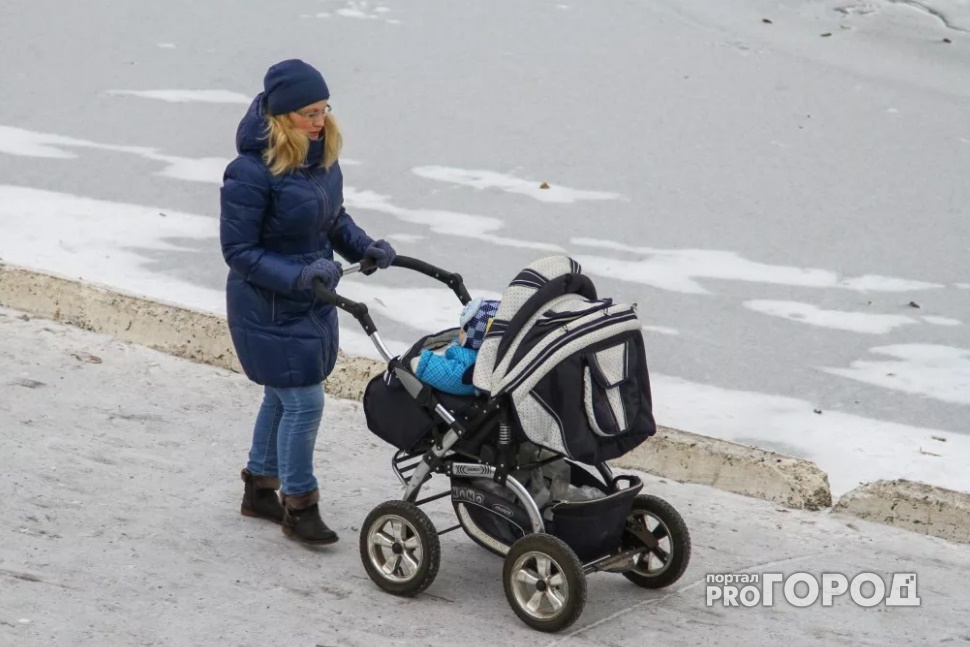 Новости России: неизвестный попытался украсть младенца у женщины в центре города