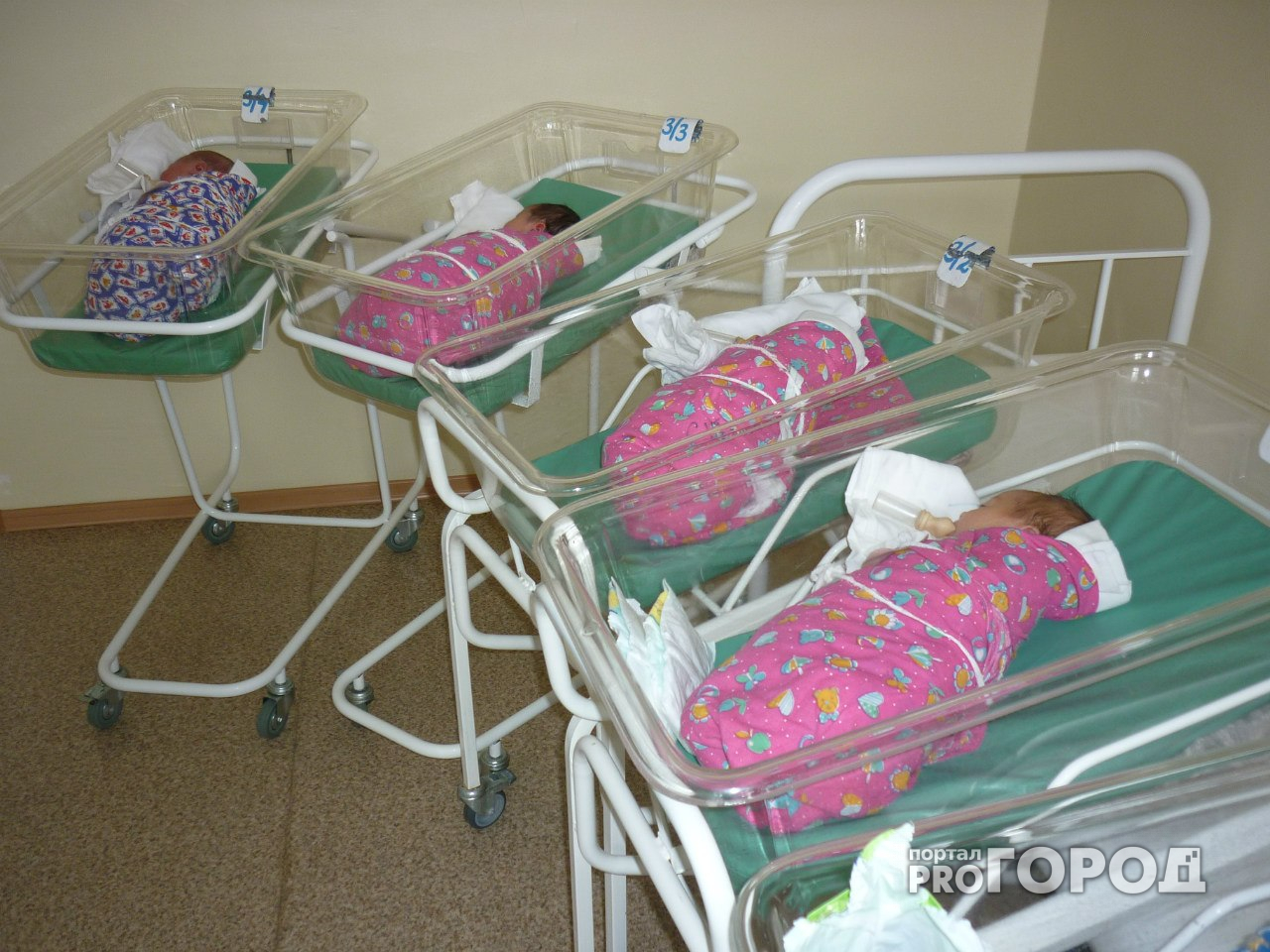 В Александровском роддоме за неделю у двух женщин погибли новорожденные