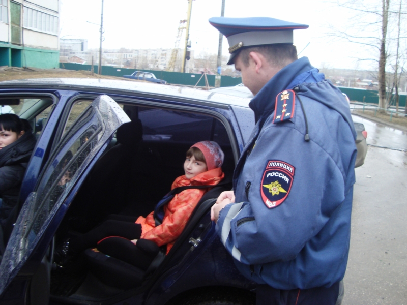С 12 июля вступают в силу новые правила перевозки детей в авто