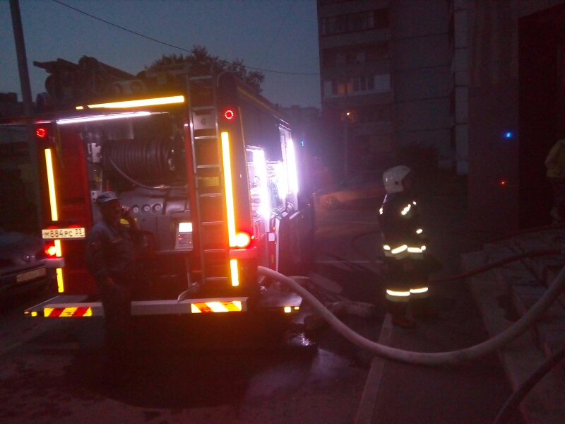 Во Владимире произошел пожар в многоквартирном доме на Безыменского