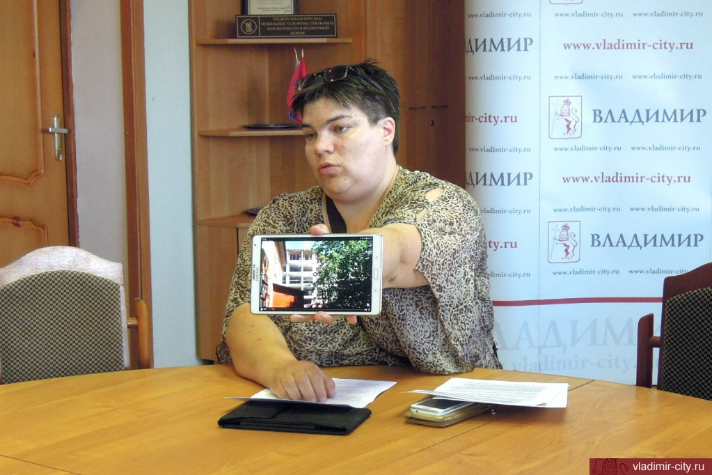 Жительница Владимира с жалобами на шумных строителей дошла до депутатов