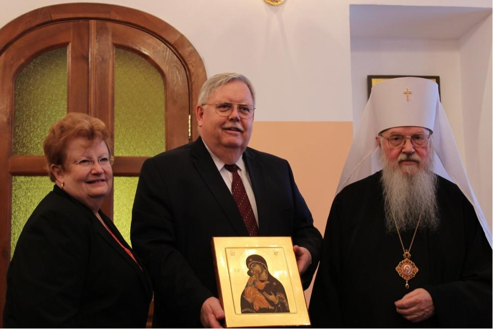 Американский посол увез с собой Владимирскую икону Божией Матери