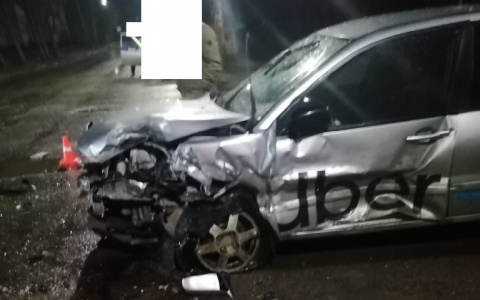 В страшной аварии с такси в Муроме погибла женщина