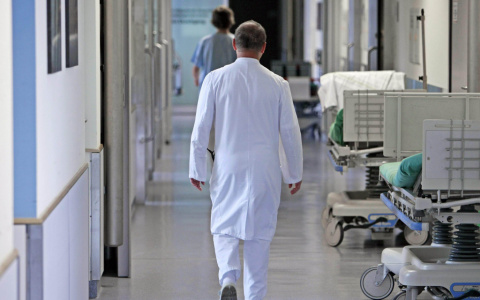 Из больницы в Струнино в разгар пандемии уволились 40 медработников