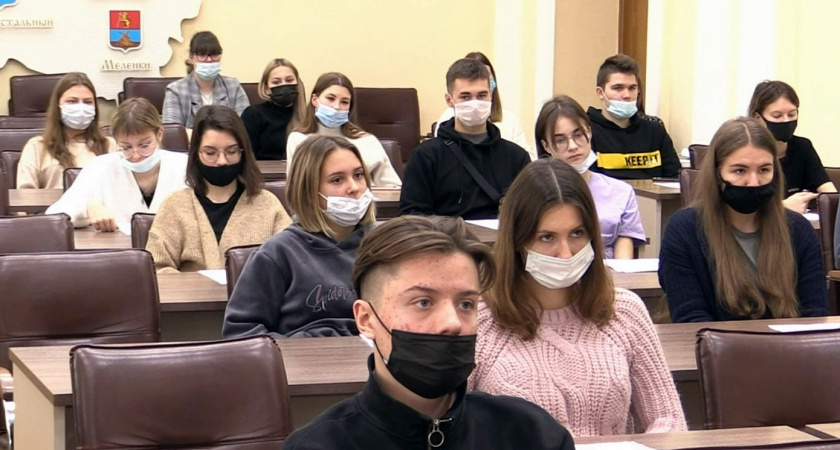 Стало известно, как будут учиться владимирские студенты после "ковидных каникул"