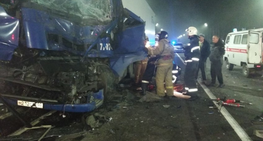 Страшная авария: в Вязниковском районе на трассе М-7 снова столкнулись фуры