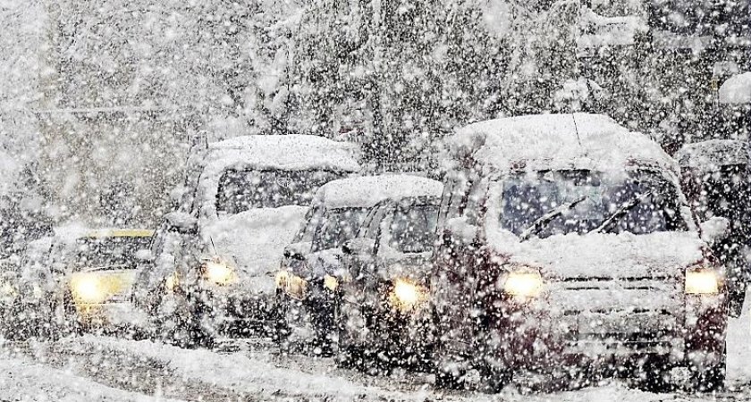 Спасатели и синоптики предупреждают владимирцев о снежных заносах и гололедице