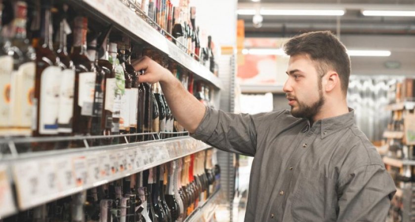 В России хотят запретить продажу алкоголя в выходные