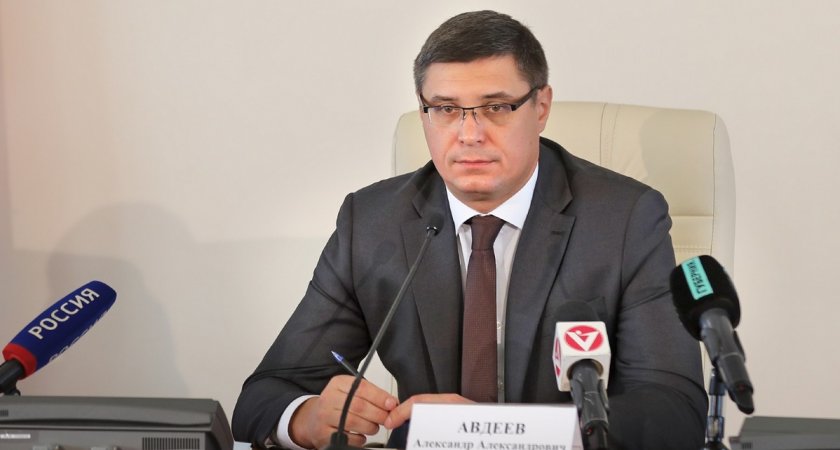 Врио губернатора Александр Авдеев предлагает увеличить бюджет области почти на 9 млрд 
