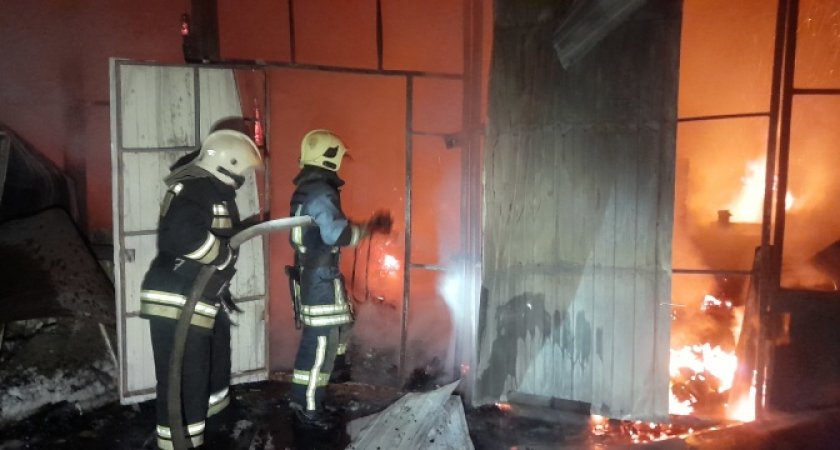 В Гусь-Хрустальном случился крупный пожар на складе