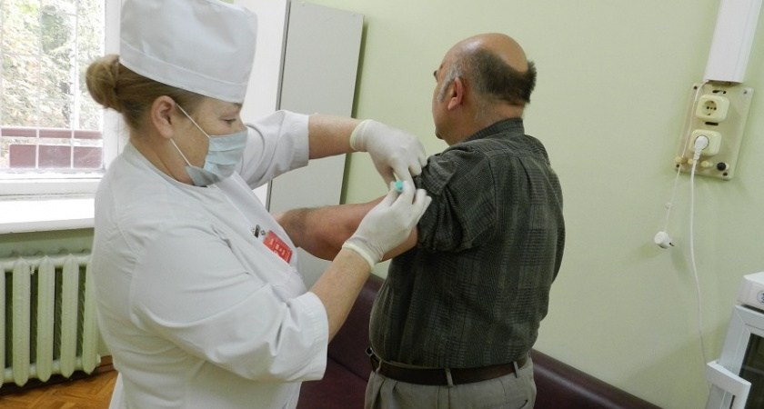 Владимирским ветеранам за прививку от COVID-19 заплатят по 1000 рублей