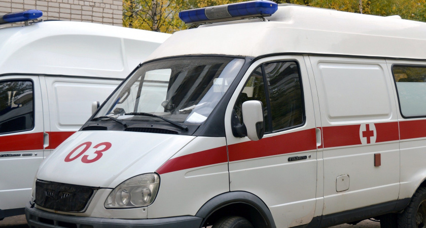 В Меленках дети угнали машину скорой помощи и устроили ДТП