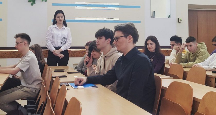 Управляющий Владимирским отделением Сбербанка провел лекцию для студентов Финуниверситета