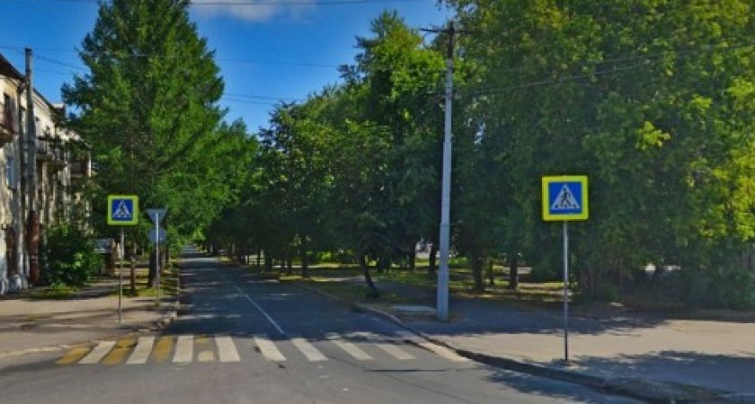 Владимирским автомобилистам запретили парковаться на улице Никитина