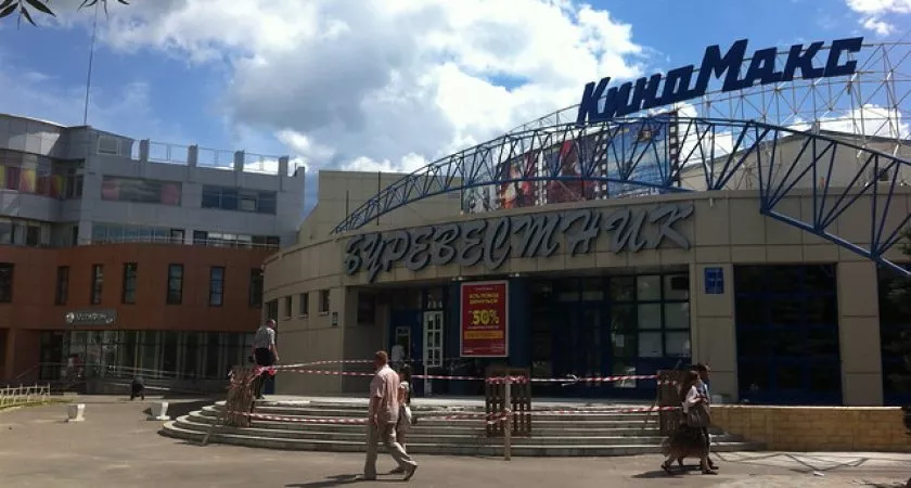 Фото к статье: Что будет с владимирским кинотеатром "Киномакс-Буревестник"