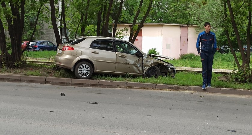 Авария с пострадавшим: во Владимире столкнулись две легковушки