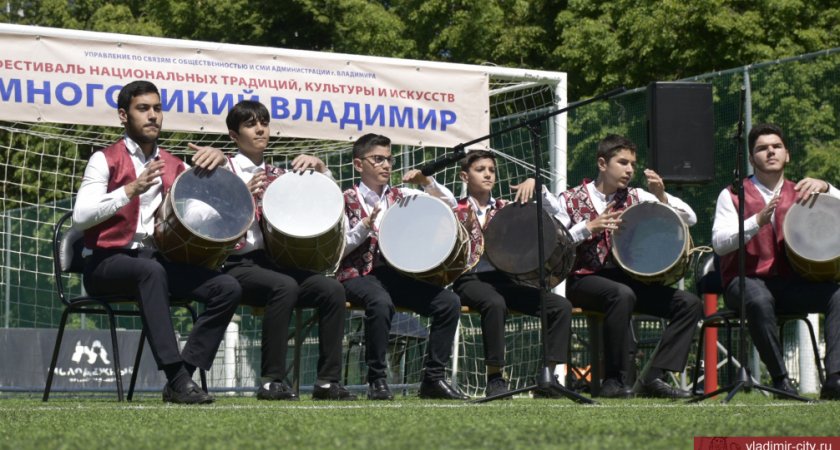 Во Владимире показали дворовые игры разных народов 