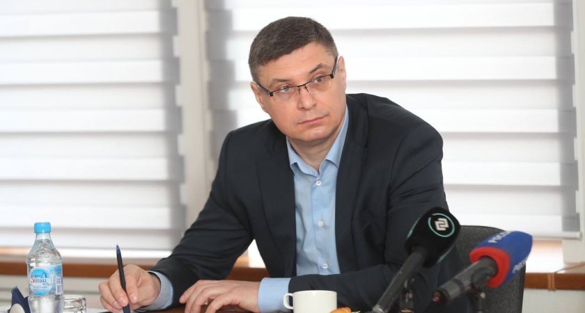 Авдеев хочет направить почти 4 млрд рублей на соцподдержку