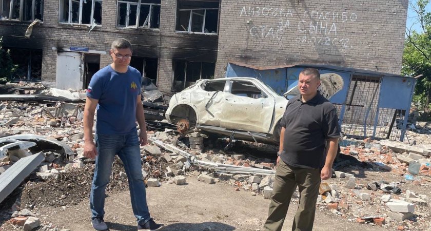 Александр Авдеев в Мариуполе заявил о помощи городу от Владимирской области