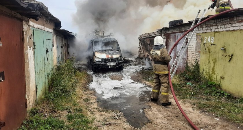 В Коврове в гаражах взорвался газовый баллон: есть пострадавшие