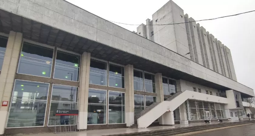 Фото к статье: "Его просто разрезало": во Владимире под товарный поезд попал молодой мужчина