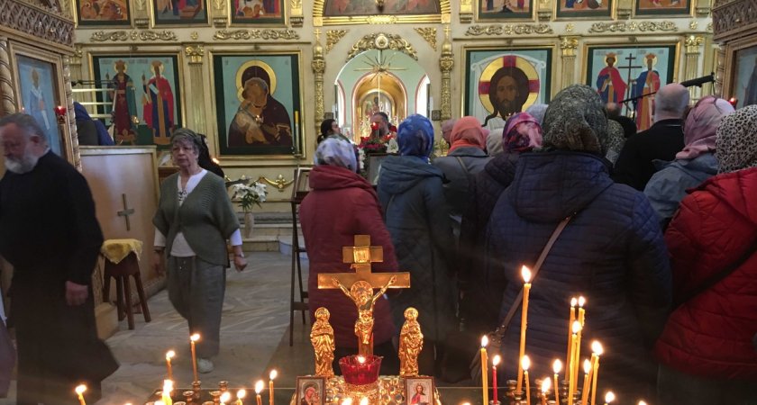 Отец и сын из Кольчугино ограбили храм и унесли все пожертвования