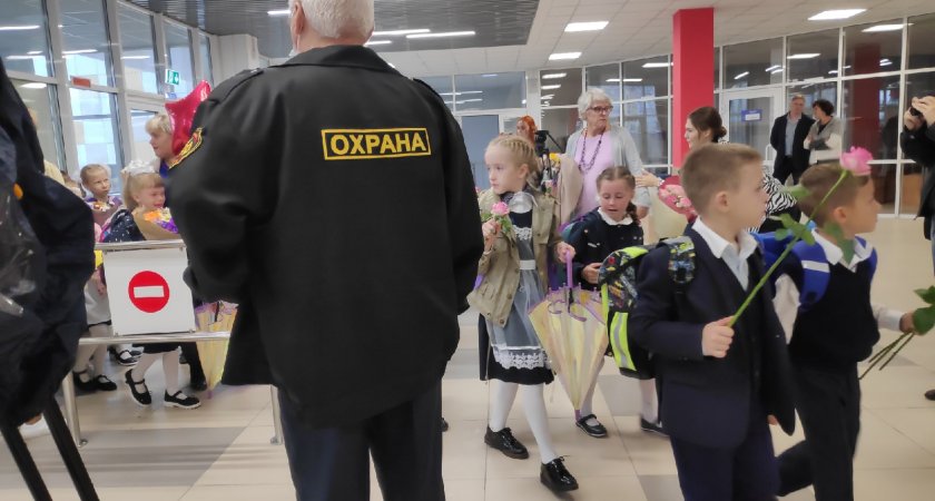 После трагедии в Ижевске во Владимире проводят внеплановые проверки в садиках и школах
