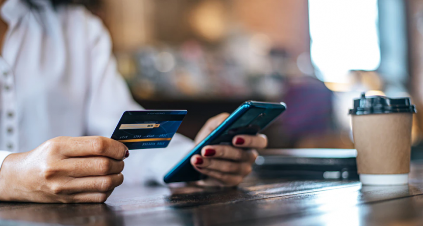 ПСБ предоставил бизнесу возможность бесконтактного приема платежей по СБП