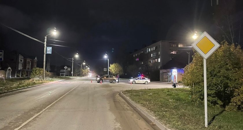 В Коврове водитель иномарки сбил пенсионерку на велосипеде