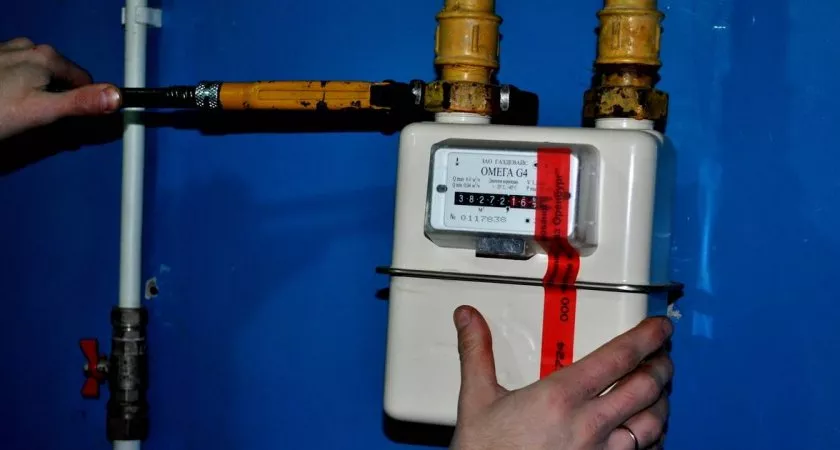 Фото к статье: Житель Суздаля заплатит за газ 117 тысяч рублей из-за нарушенной пломбы на счетчике
