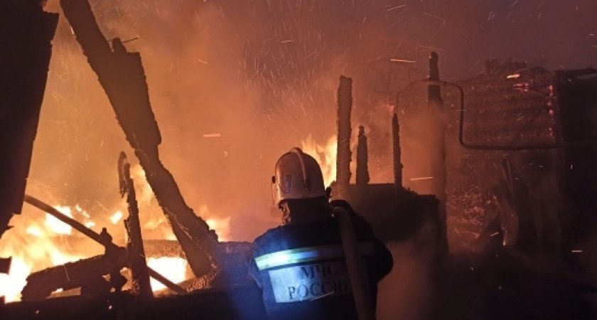 Пожар во Владимирской области уничтожил частный жилой дом