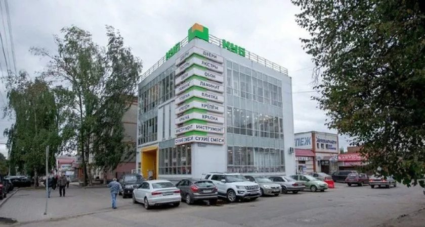 Фото к статье: Судья из Судогды назначил владельцу дома-куба во Владимире ежедневный штраф