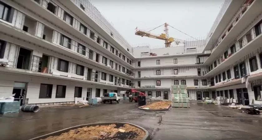 Фото к статье: Во Владимире завершат строительство инфекционного госпиталя уже к концу 2022 года