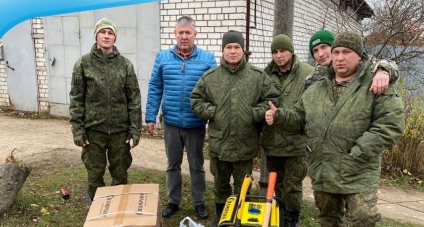 Камешковский депутат отправил в ковровскую учебку топоры и бензогенераторы