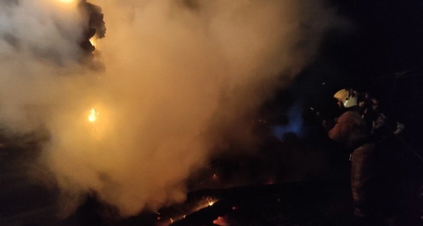 В Суздальском районе в пожаре из-за неисправной печи пострадал пожилой мужчина
