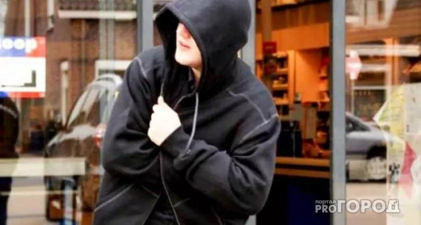 В Киржачском районе сын четыре раза подряд ограбил собственную мать 