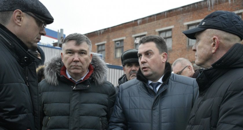 Александр Авдеев и Дмитрий Наумов проверили строительство Рпенского проезда