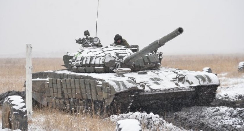 Командир танка из Владимирской области вместе с экипажем попали под обстрел в зоне СВО 