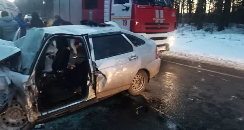 Фото к статье: В Гусь-Хрустальном районе произошло ДТП с летальным исходом