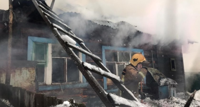 В Суздальском районе пожар в двухвартирном доме привел к человеческим жертвам