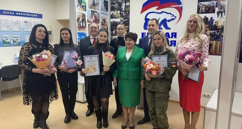 Фото к статье: Во Владимире подвели итоги фотоконкурса «Ангел по имени мама»