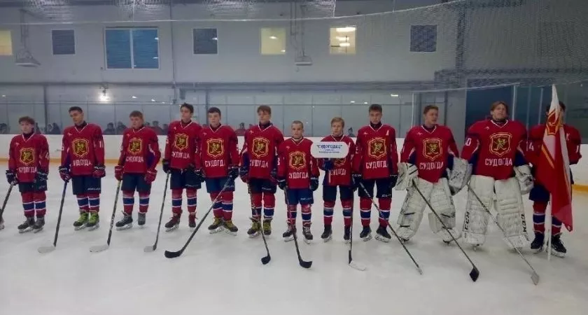 Фото к статье: Кубок Рагулина завоевала команда "Судогодец"