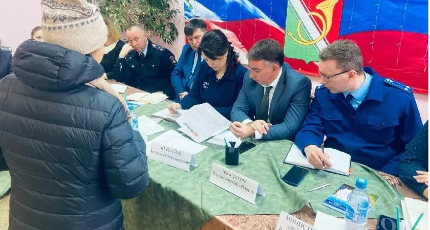 Фото к статье: В Петушинском районе побывал "Правовой поезд"