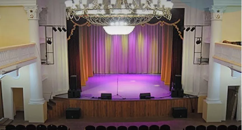 Фото к статье: Александр Авдеев направил почти 90 миллионов рублей на 7 объектов культуры