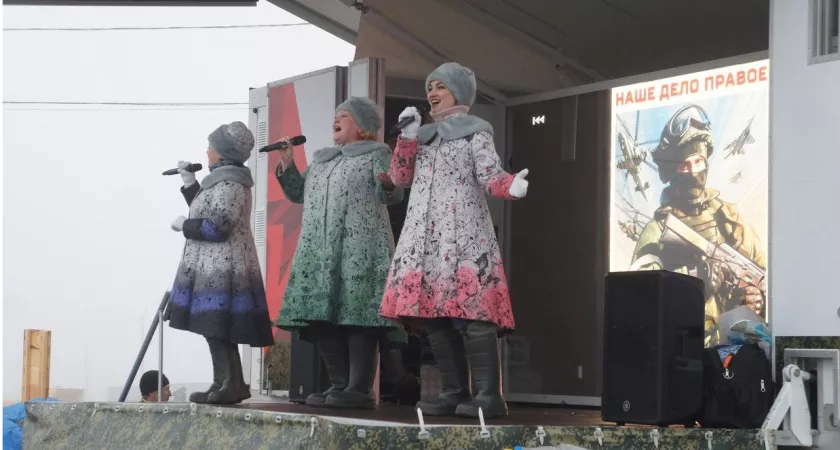 Фото к статье: Помощь по-владимирски: и груз доставили, и концертом вдохновили