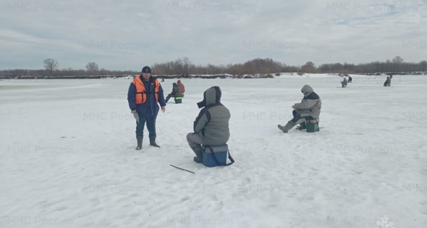 МЧС по Владимирской области предупреждает об опасности выхода на лед